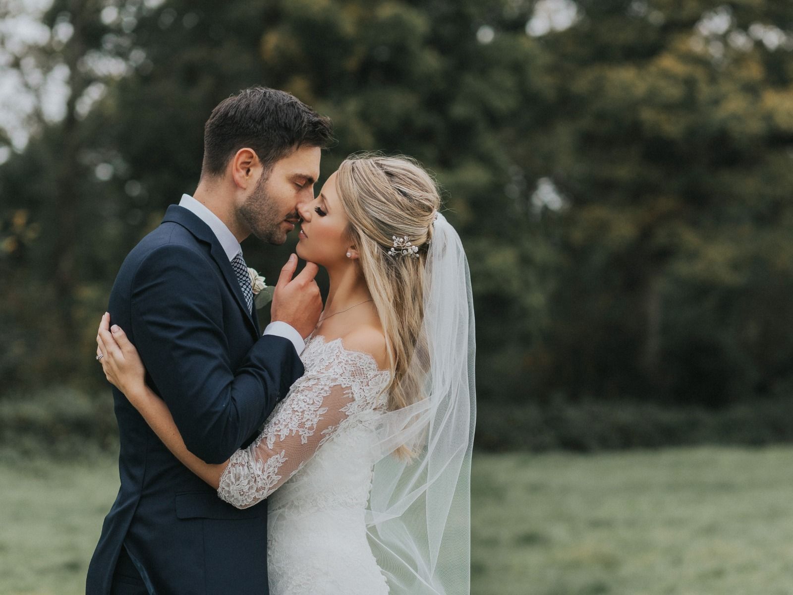 Seasonal Weddings At Wasing